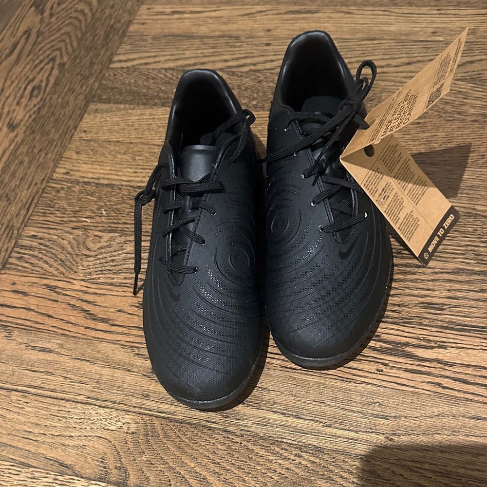 Nike Black Athletic Shoes for Women